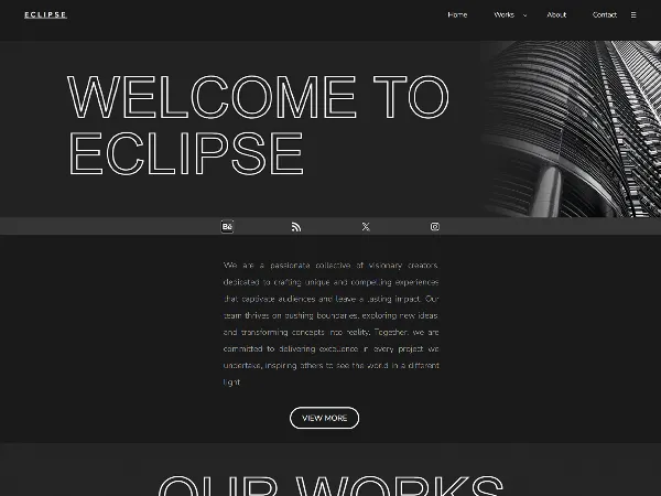 Eclipse Creative Portfolio is a recommended free GPL-licensed WordPress theme available on wordpress.org.